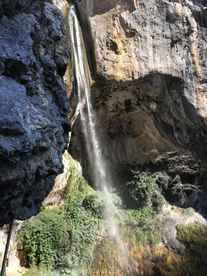 Chambre D'Hotes La Cascade Courmes Dış mekan fotoğraf